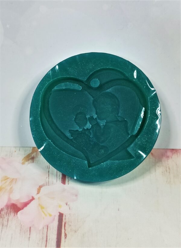 Stampo in silicone Comunione Bimbo cuore con eucarestia per creazioni in resina e gesso - immagine 4