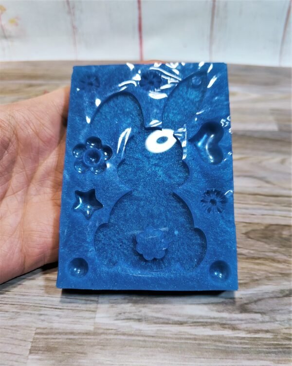 Stampo in silicone Coniglio pasquale per creazioni in resina e fimo - immagine 7