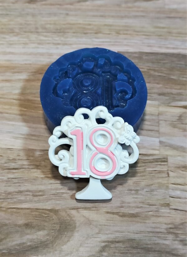 Stampo in silicone numero 18 albero della vita con farfalla per creazioni in resina, fimo e gesso - immagine 5