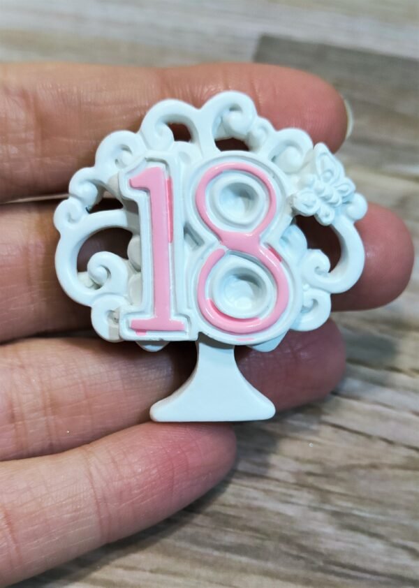 Stampo in silicone numero 18 albero della vita con farfalla per creazioni in resina, fimo e gesso - immagine 9