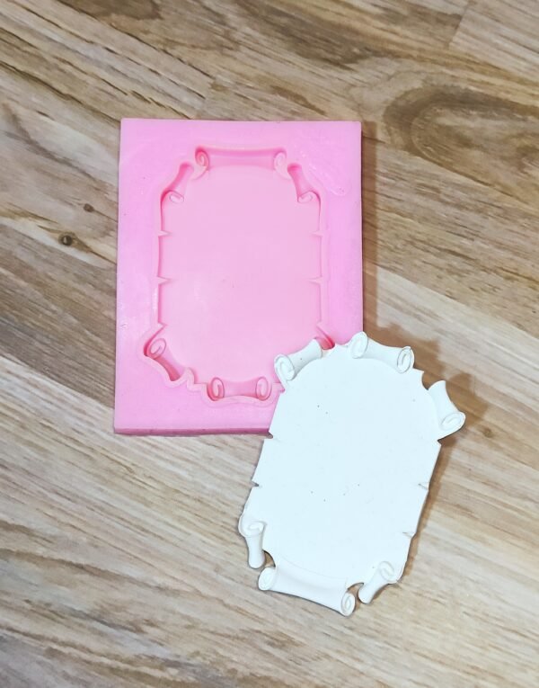 Stampo Pergamena in silicone per creazioni in resina, fimo e gesso - immagine 5