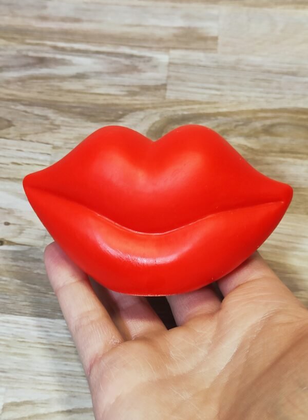 Stampo Bocca Labbra Grande 3D in silicone per creazioni in resina, cera e gesso - immagine 3