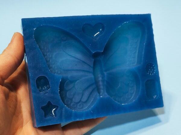 Stampo in silicone Farfalla Grande 11x8 CM per creazioni in resina, gesso e fimo - immagine 8