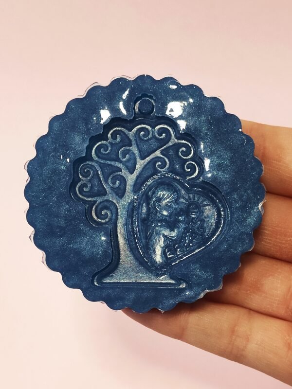 Stampo in silicone Albero Della Vita Comunione Bambina per creazioni in resina, gesso e paste polimeriche - immagine 4