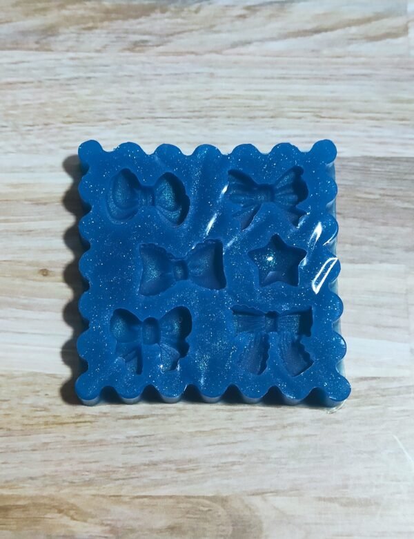 Stampo Fiocchetti in silicone vari stili per creazioni in resina, fimo e gesso - immagine 2