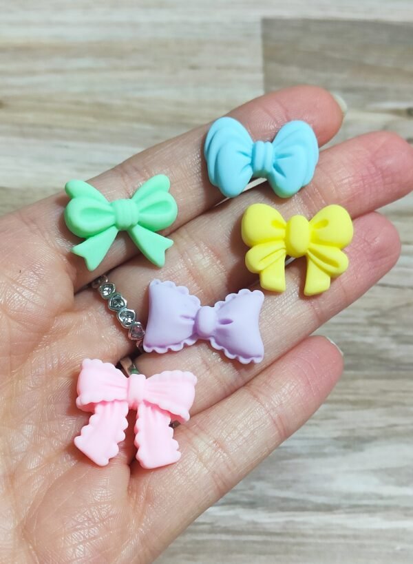 Stampo Fiocchetti in silicone vari stili per creazioni in resina, fimo e gesso - immagine 6