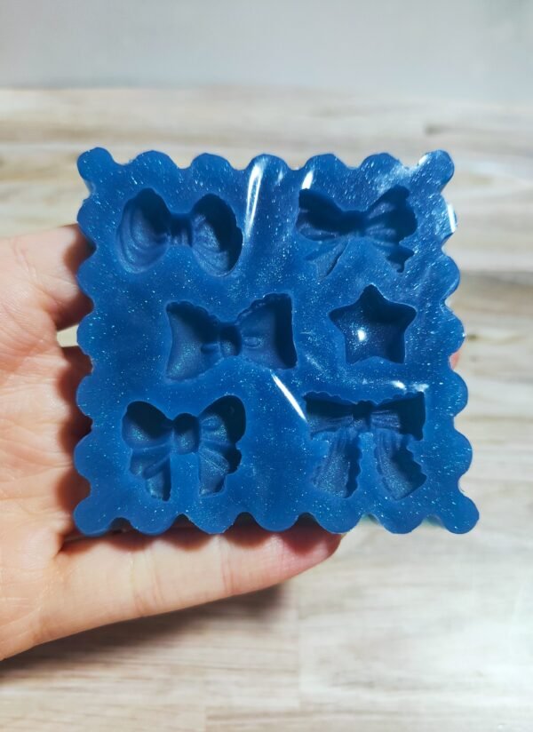 Stampo Fiocchetti in silicone vari stili per creazioni in resina, fimo e gesso - immagine 7