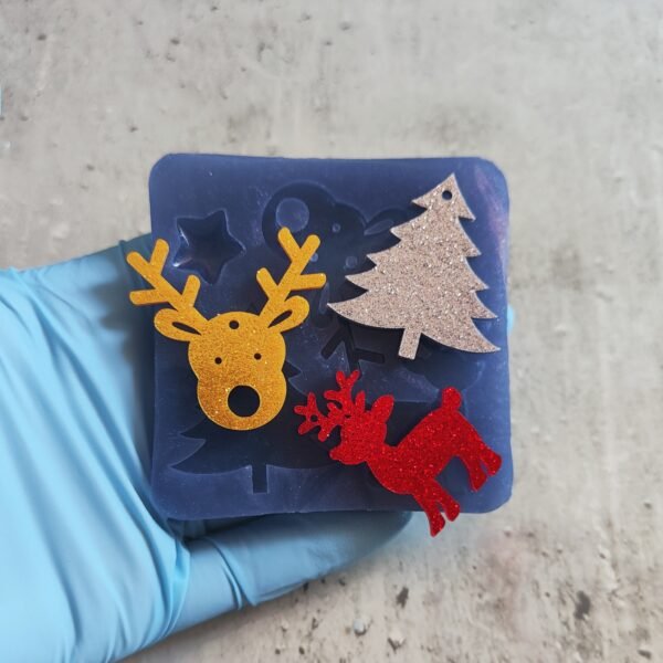 Stampo in silicone Soggetti natalizi Albero di Natale e renne per creazioni in resina e fimo