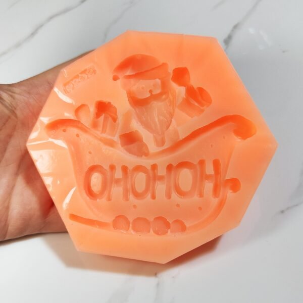 Stampo Babbo Natale su Slitta in silicone per creazioni in resina, fimo e gesso - immagine 2