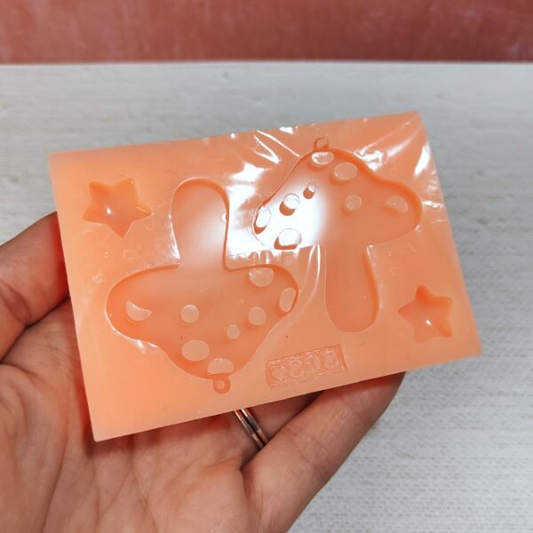Stampo in silicone Fungo per creazioni in resina e fimo - immagine 3