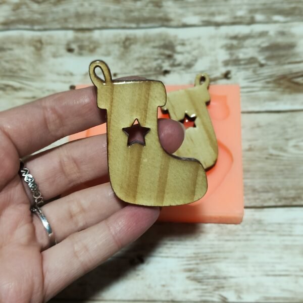 Stampo in silicone Calze Natalizie 5 CM per creazioni in resina e fimo - immagine 3