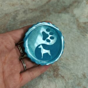 Stampo Zampa Cane Yin Yang 5,5 cm in silicone per creazioni in resina, gesso, sapone, cera e paste polimeriche