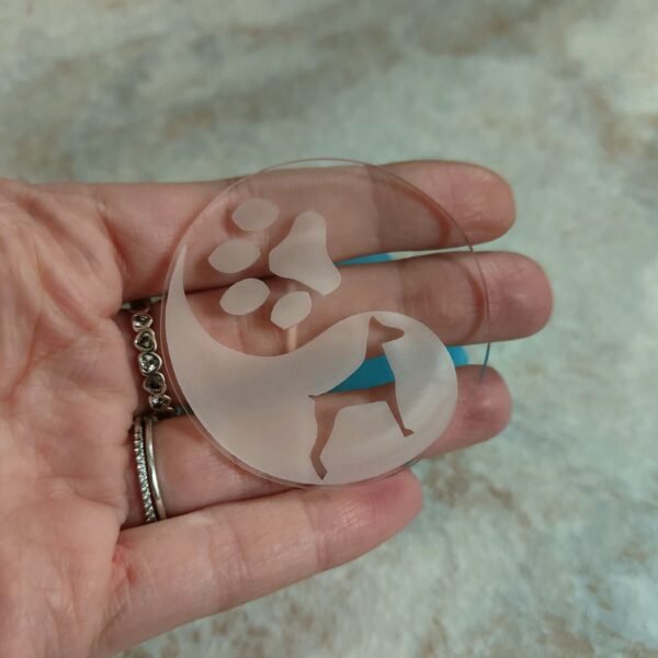Stampo Zampa Cane Yin Yang 5,5 cm in silicone per creazioni in resina, gesso, sapone, cera e paste polimeriche - immagine 5