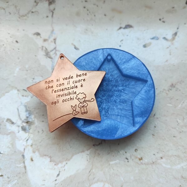 Stampo Piccolo Principe stella con frase 5 CM in silicone per creazioni in resina, gesso, paste polimeriche, cera e sapone - immagine 5