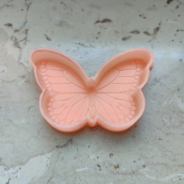Stampo Farfalla 6x4 cm in silicone per creazioni in resina, gesso, sapone, cera e paste polimeriche - immagine 3