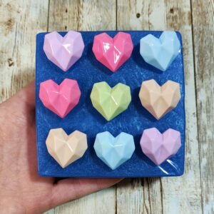 Stampo Cuori Sfaccettati 3D 9pz 3CM in silicone per creazioni in resina, gesso, sapone, cera e paste polimeriche