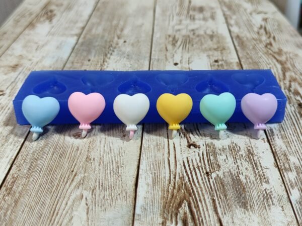 Stampo Palloncini Cuore 6pz 2CM in silicone per creazioni in resina, gesso, paste polimeriche, sapone e cera - immagine 3