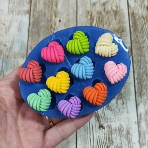 Stampo Cuori Gomitolo 10pz 2CM in silicone per creazioni in resina, gesso, sapone, cera e paste polimeriche