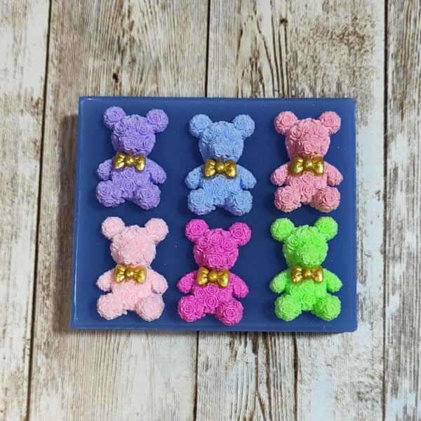 Stampo Orsetti con Fiocco 3 CM 6pz in silicone per creazioni in resina, paste polimeriche, gesso, sapone e cera - immagine 2