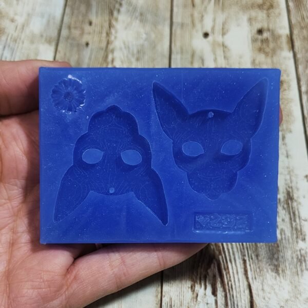 Stampo Gatto Sfinge 5cm 2pz in silicone per creazioni in resina, gesso, sapone, cera e paste polimeriche - immagine 2