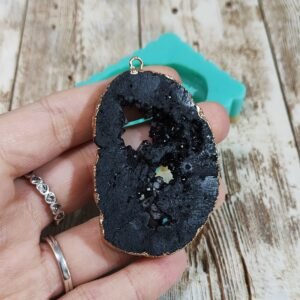 Stampo Geode druzy grande 4x6 cm in silicone per creazioni in resina, gesso, sapone, cera e paste polimeriche
