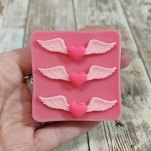 Stampo Ali con cuore 5cm 3pz in silicone per creazioni in resina, gesso, sapone, cera e paste polimeriche