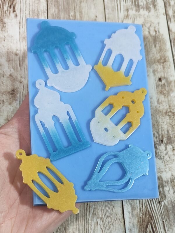 Stampo Lanterne 6pz 6x3cm in silicone per creazioni in resina, gesso, sapone, cera e paste polimeriche - immagine 4