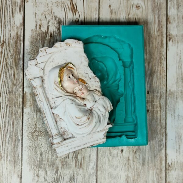 Stampo Natività su colonna 5x8 CM in silicone per creazioni in resina, gesso, paste polimeriche, sapone e cera - immagine 4