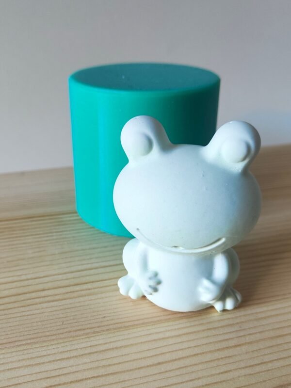 Stampo Ranocchia 3D 7cm in silicone per creazioni in resina, gesso, sapone, cera e candele - immagine 5