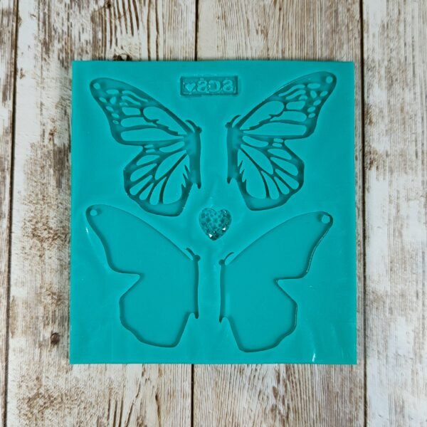 Stampo Farfalla Speculare in silicone 5cm 4pz per creazioni in resina, gesso, paste polimeriche, sapone e cera - immagine 9
