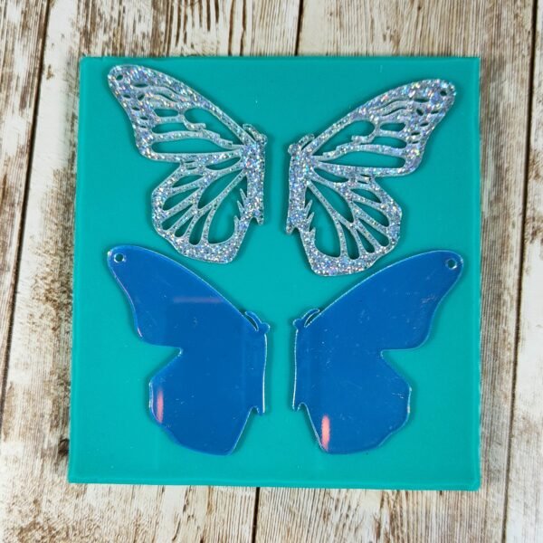 Stampo Farfalla Speculare in silicone 5cm 4pz per creazioni in resina, gesso, paste polimeriche, sapone e cera - immagine 13