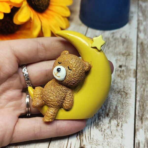 Stampo Orsetto su Luna 3D in silicone 7x3x7cm per creazioni in resina, gesso, paste polimeriche, cera e sapone - immagine 4