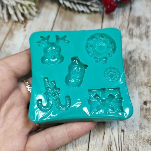 Stampo in silicone Renna Pupazzo di neve ghirlanda natale per creazioni in resina e fimo - immagine 3