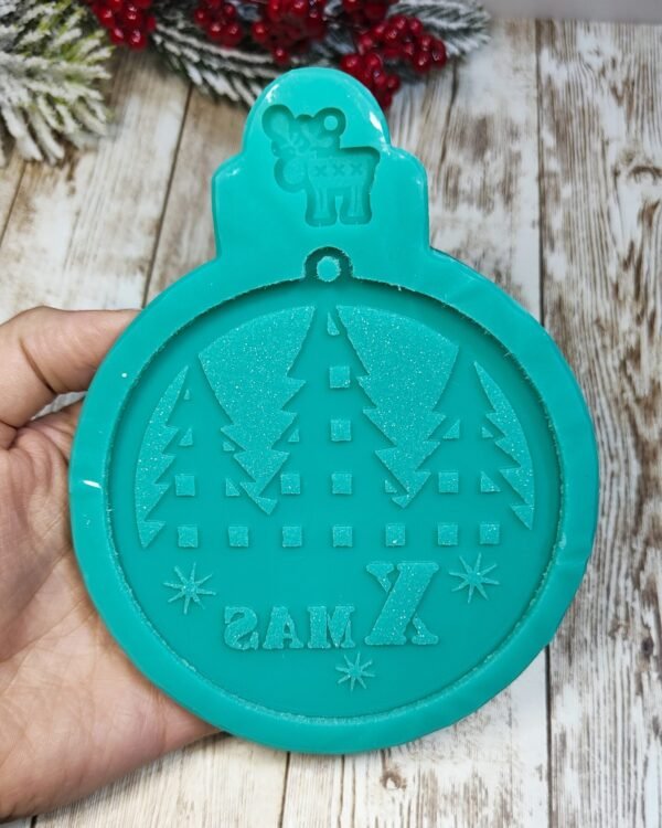 Stampo Pallina di Natale con paesaggio e scritta per creazioni in resina e fimo