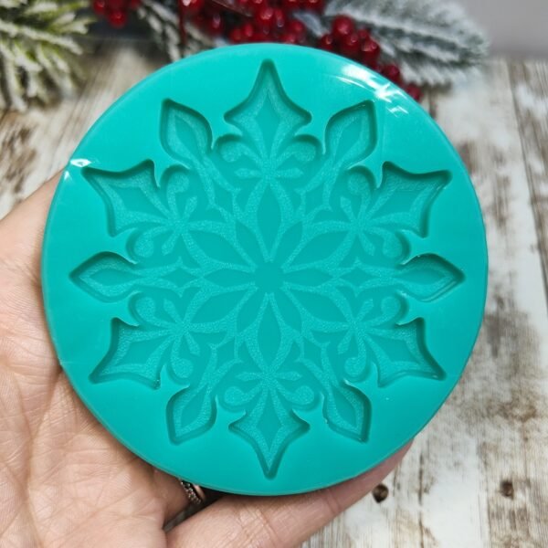 Stampo Fiocco di neve 7,5 cm in silicone per creazioni in resina, gesso, sapone, cera e paste polimeriche