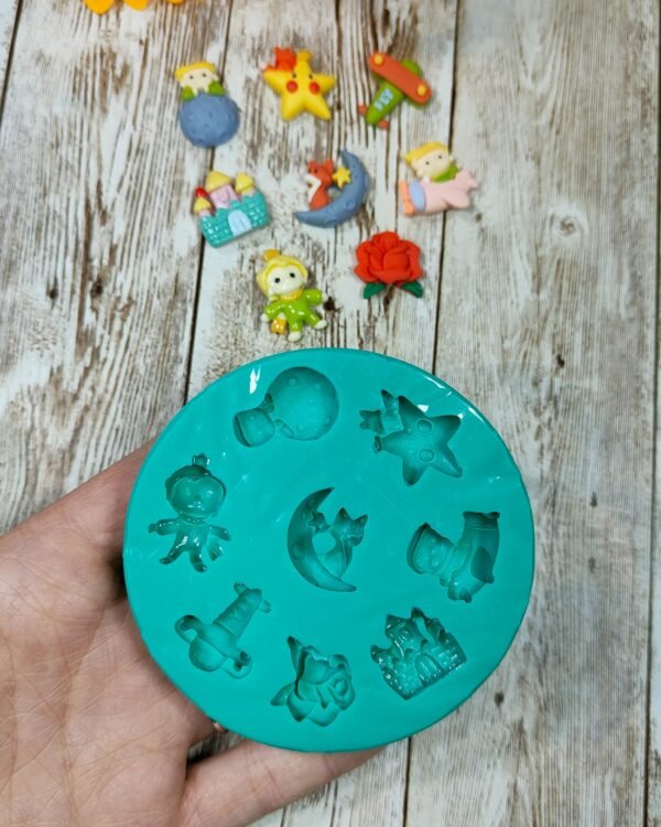 Stampo in silicone Piccolo Principe 8 pz per creazioni in resina e fimo - immagine 12
