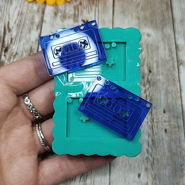 Stampo in silicone Cassetta a nastro per creazioni in resina e fimo - immagine 6