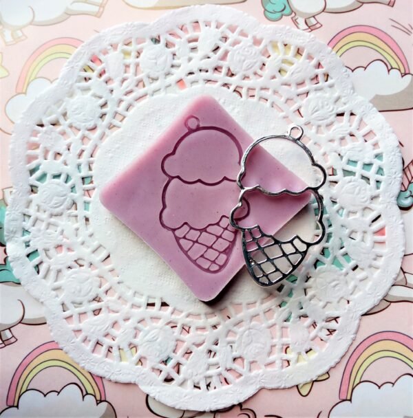 Stampo in silicone Gelato doppio gusto open bezel per creazioni in resina e resina uv, fimo - immagine 3