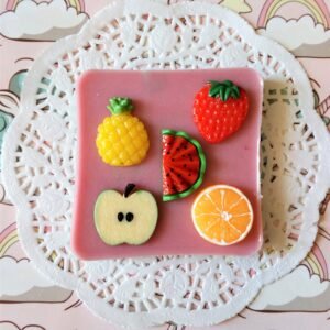 Stampo Frutta mista 5pz 2cm in silicone per creazioni in resina, fimo, ecc
