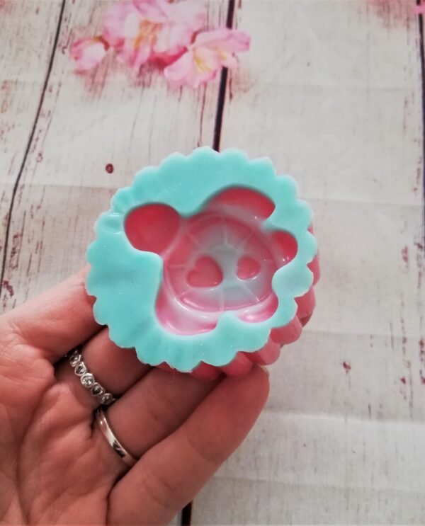 Stampo in silicone Tartaruga con cuoricini per creazioni in resina e fimo - immagine 5