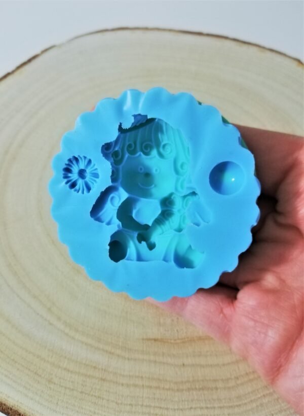 Stampo in silicone Angioletto con chiave della fortuna per creazioni in resina e fimo - immagine 4