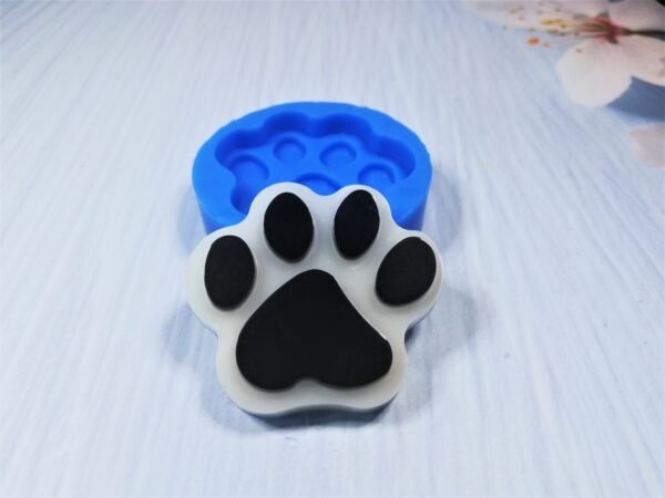 Stampo in silicone Zampa cane-gatto 5,5cm per creazioni in resina e fimo - immagine 7
