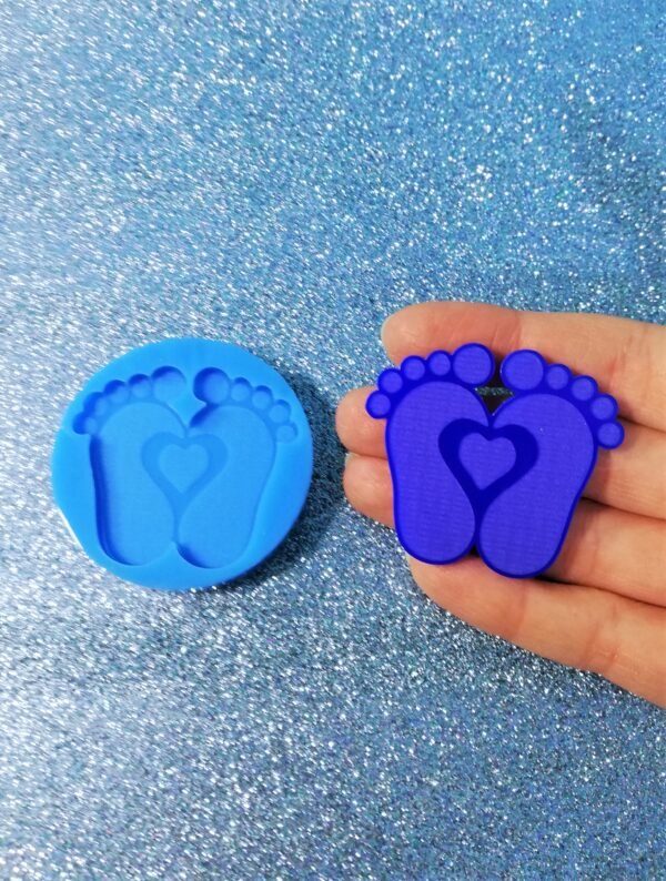 Stampo in silicone Piedini bimbo per creazioni in resina, fimo e gesso - immagine 7
