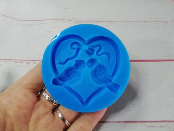 Stampo in silicone Cuore co Coppia di Uccellini per creazioni in resina e gesso