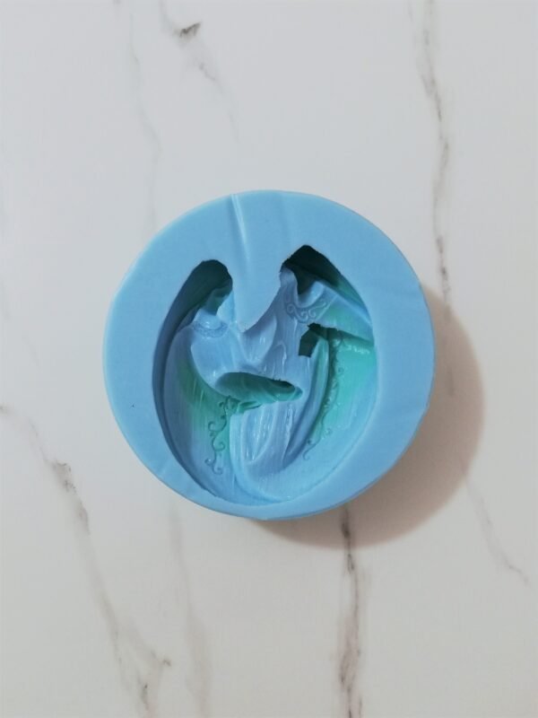 Stampo in silicone Natività Gesù Bambino per creazioni in resina, gesso, ecc - immagine 3