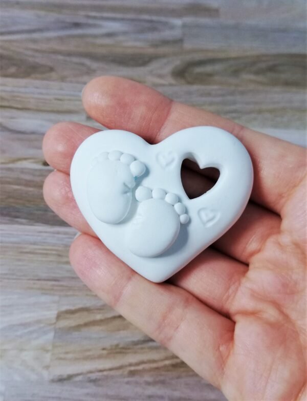 Stampo in silicone Cuore con Piedini neonato per creazioni in resina, fimo e gesso - immagine 9