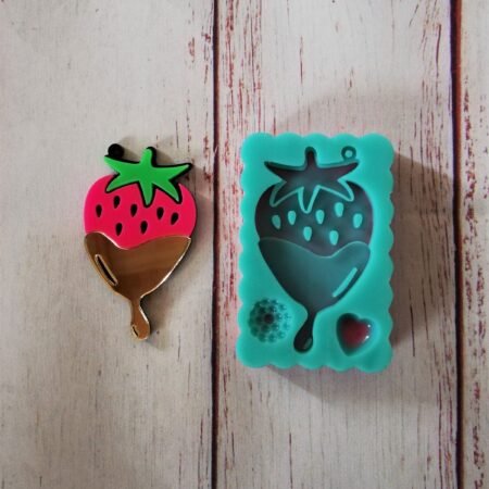 Stampo in silicone Fragola con glassa di cioccolato per creazioni in resina e fimo
