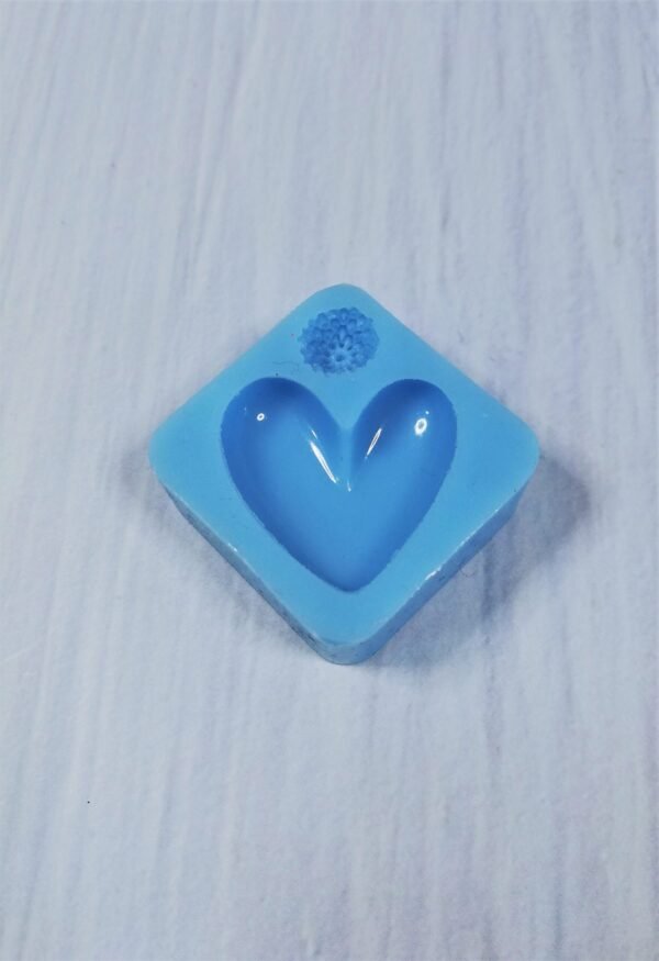 Stampo Cuore e Stella bombati 2cm in silicone per creazioni in resina, gesso, sapone, cera e paste polimeriche