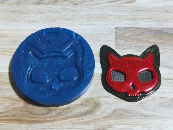 Stampo in silicone Gatto con Scheletro per creazioni in resina e fimo